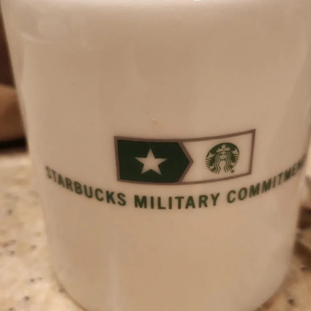 Starbucks Military Commitment 2017 Cup 14 oz. NWT